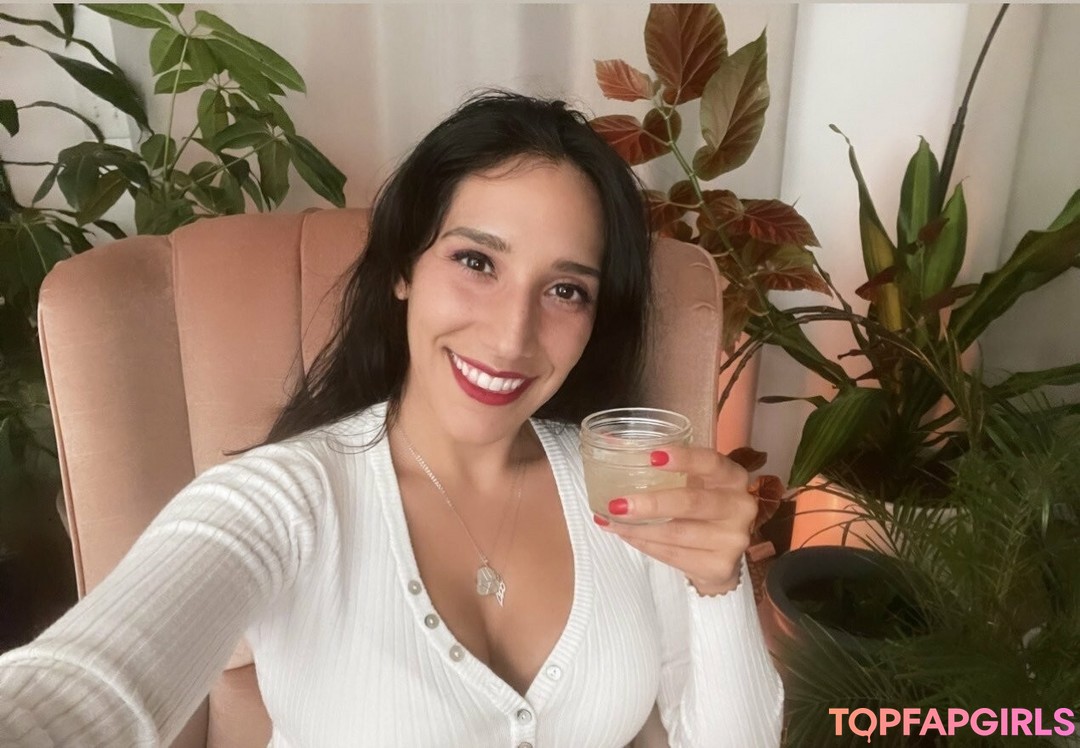 WokiesASMR model erotic pics