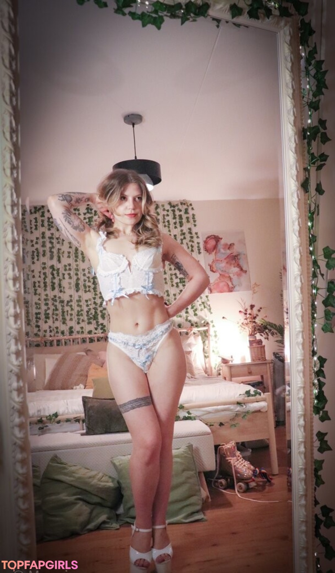 MissMousieMouse profile image