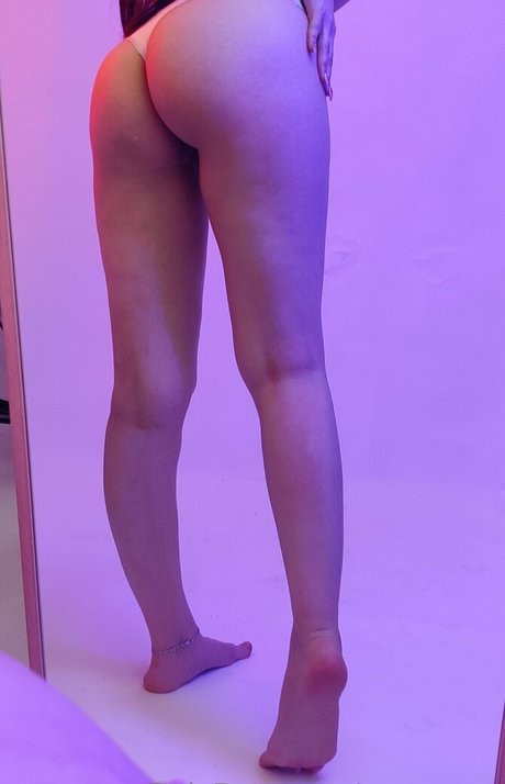 Yuzu Pyon model hot gallery