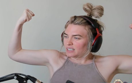 QTCinderella pornstar pretty photo