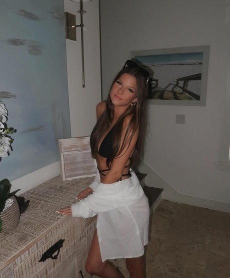 Mia Torrence nudes star galleries