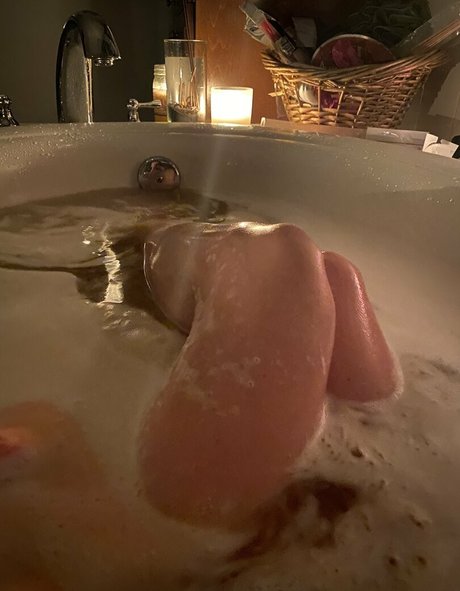 lesbian anal strapon onlyfans free xxx img