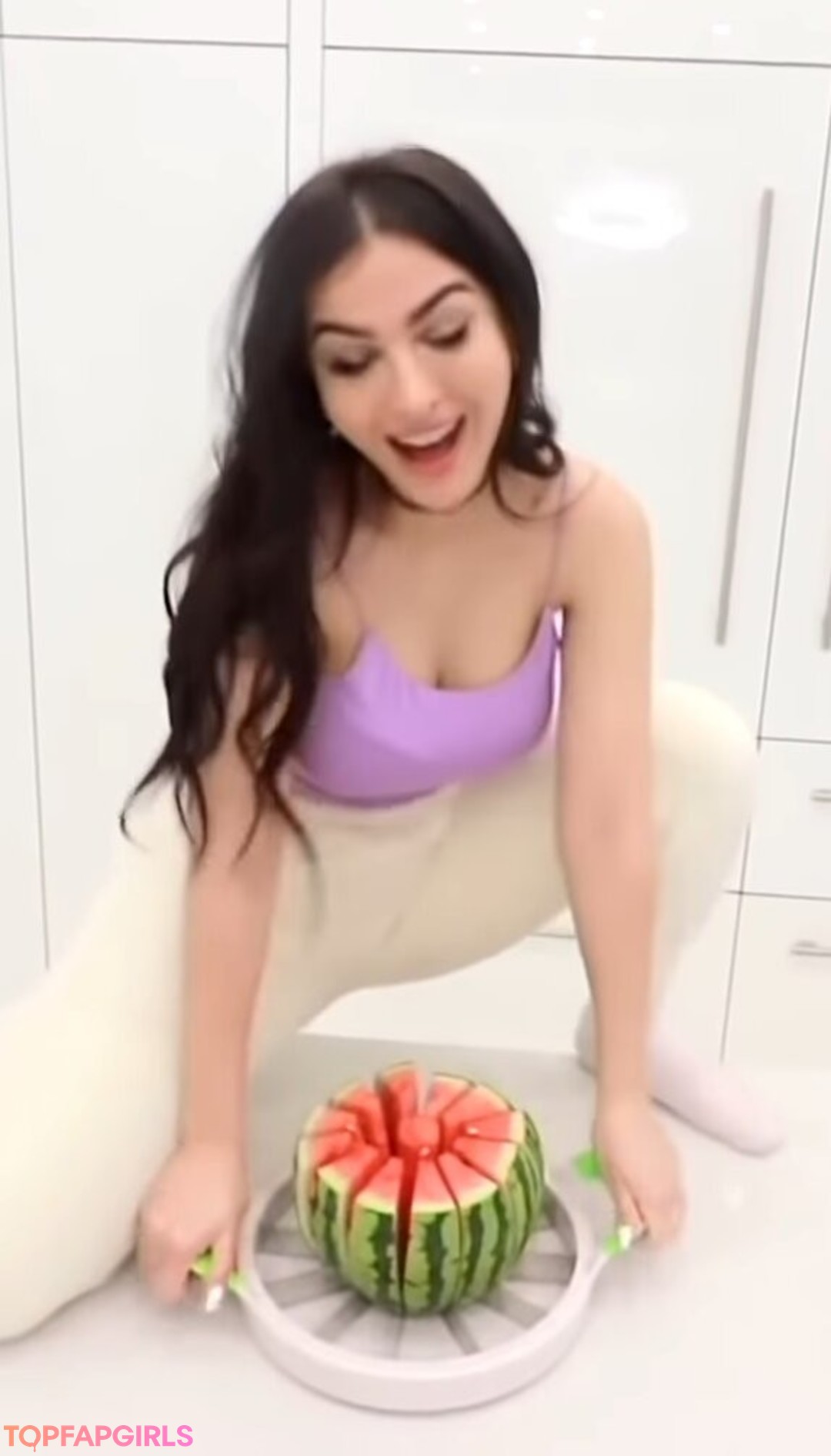 Sssniperwolf erotic model photos