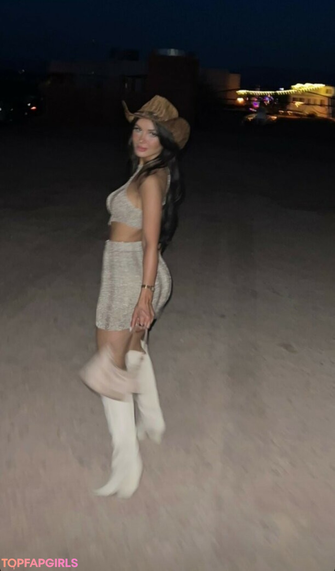 Sssniperwolf art star archive