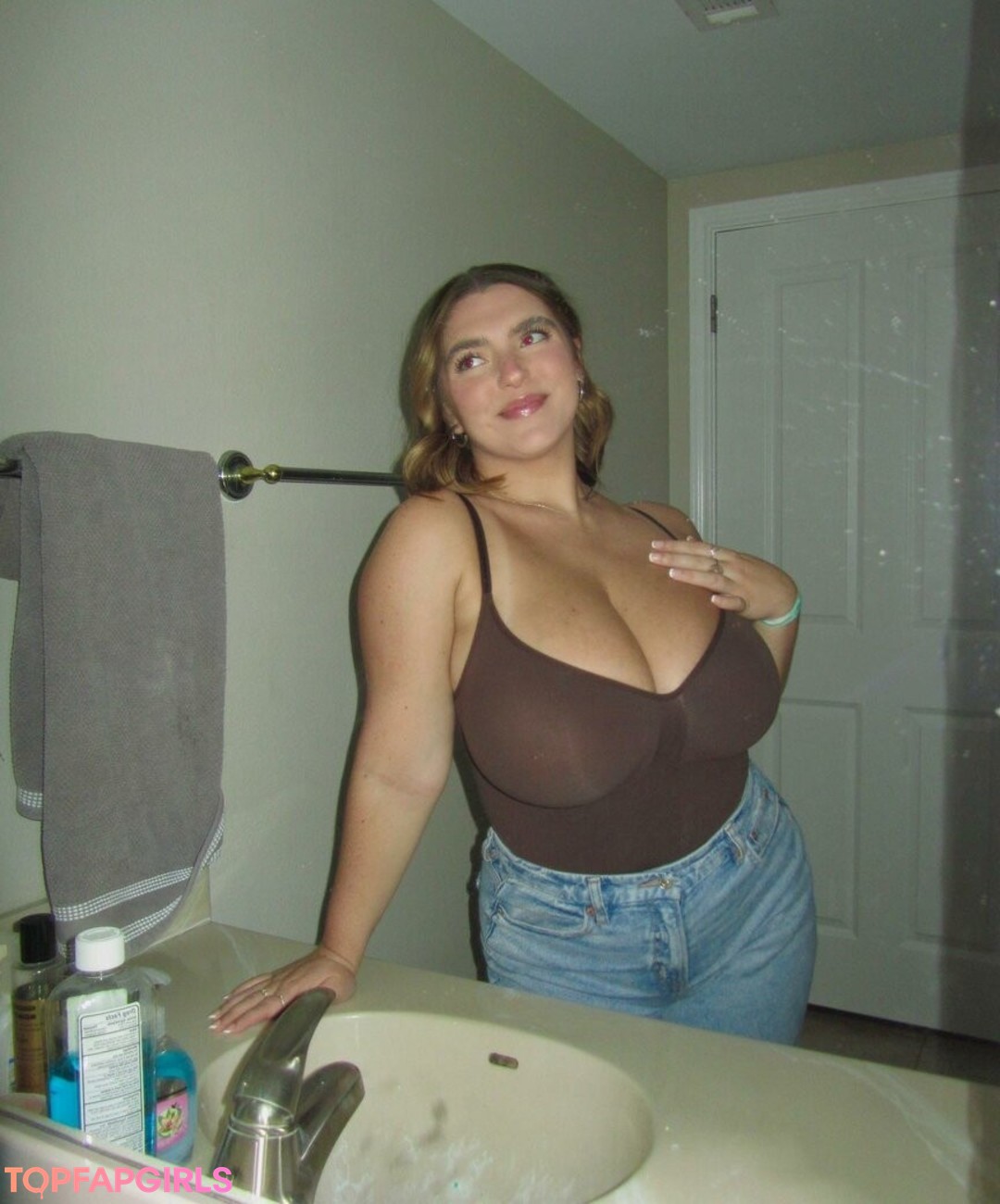 seerahb2 model hd pictures