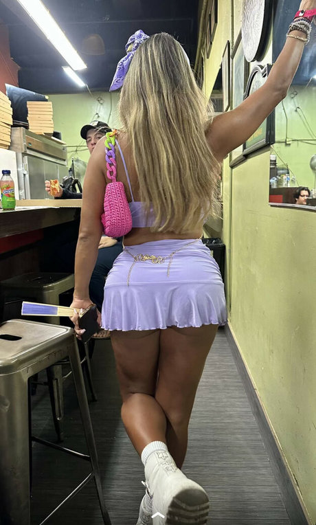 lesbians onlyfans beautiful xxx pic