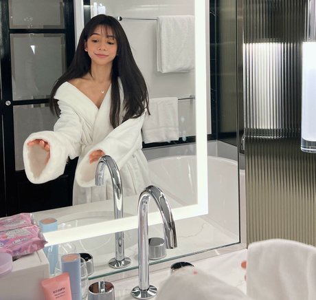 teen natural tits onlyfans porn galleries