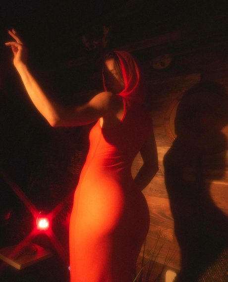 Alanna Jade Taylor model free photos