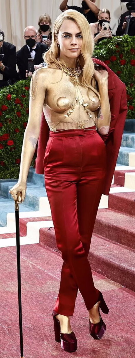 milf strip onlyfans hot nude photo