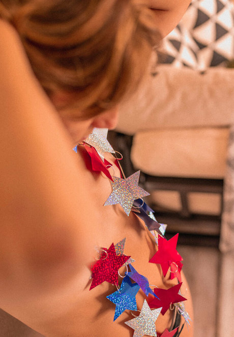 light onlyfans hot nude gallery