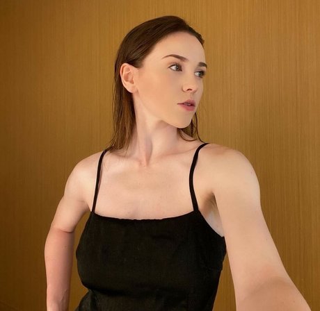 Frankie Lollia star hot photo