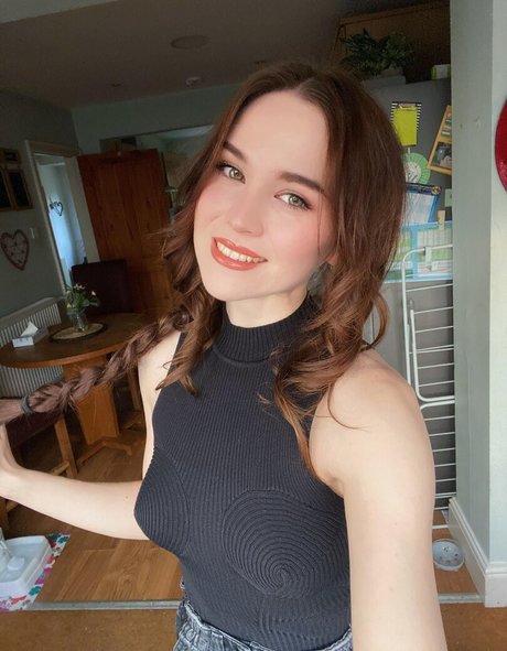 Frankie Lollia nudes pornstar archive