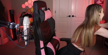 swim onlyfans hot naked photo