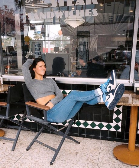 thigh high socks onlyfans free porn images