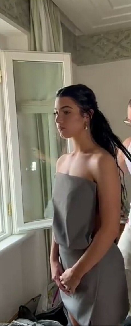 curvy lesbian onlyfans adult img