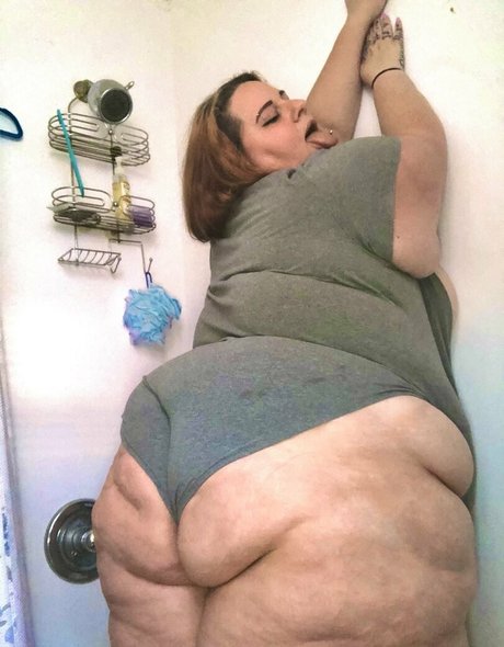 bbwcreamcatcher model high quality pictures