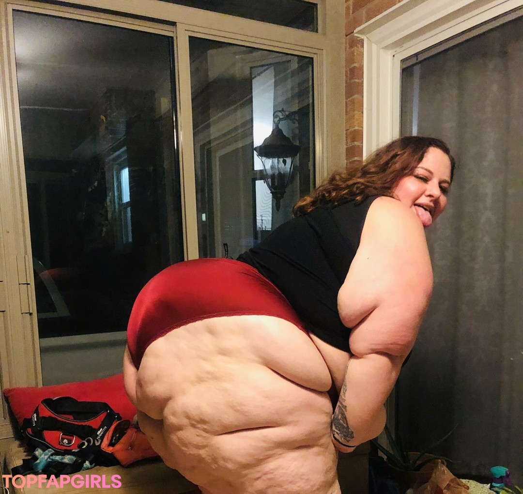 bbwcreamcatcher perfect model image