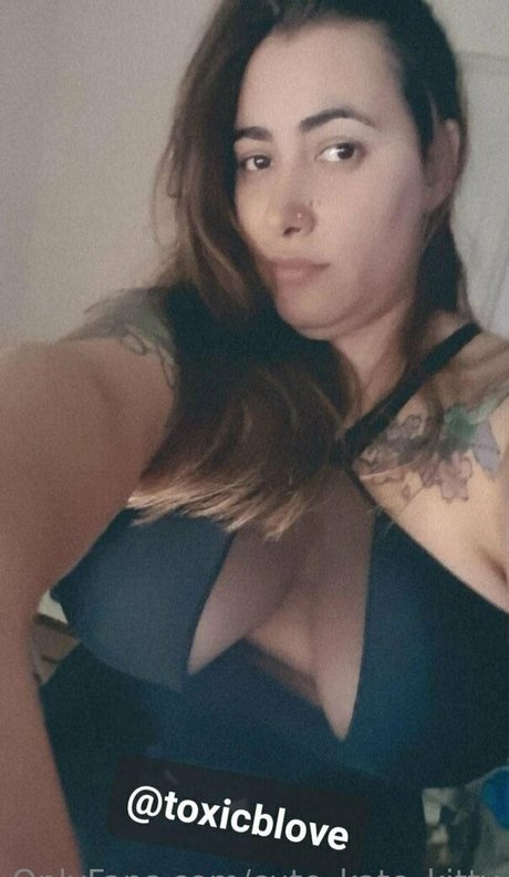 cute kate kitty naked pornstar pictures