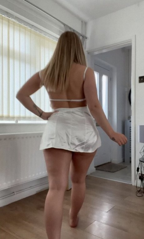 The Katies nice actress pic