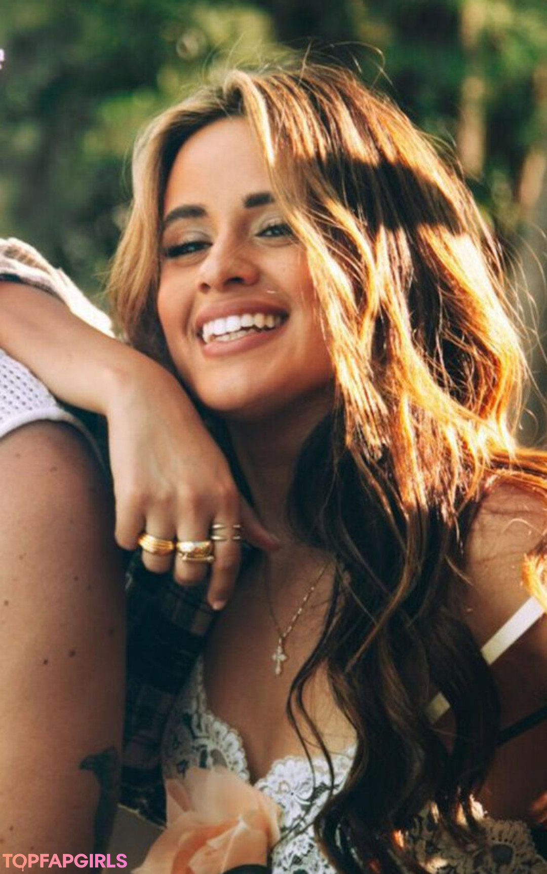 latin onlyfans pretty picture