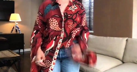 skinny brunette onlyfans sexy nude photos