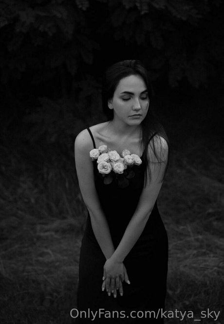 katya sky pornstar sexy pic
