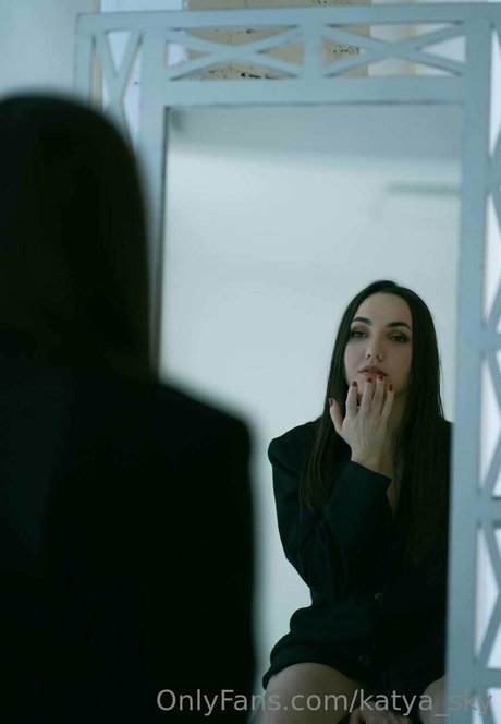 katya sky star erotic pic