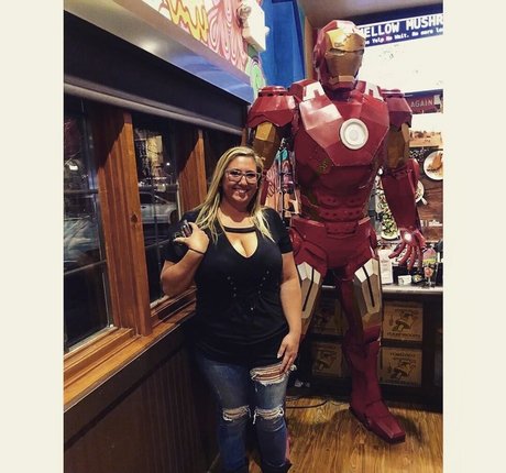 blowjob cum in mouth onlyfans art porn gallery