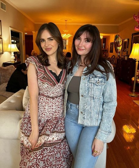 Nicolle Gironda nice model picture