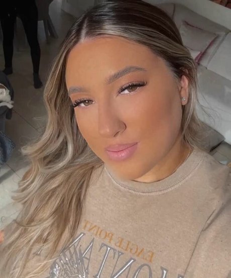 The Blue Dress Girl best actress images