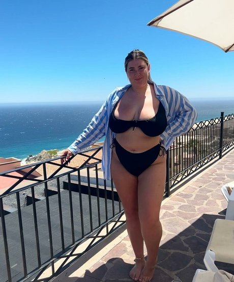 The Blue Dress Girl pornstar perfect gallery