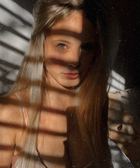 big tits midget onlyfans beautiful nude images