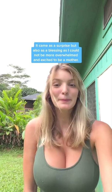 Isabella Abell top profile image