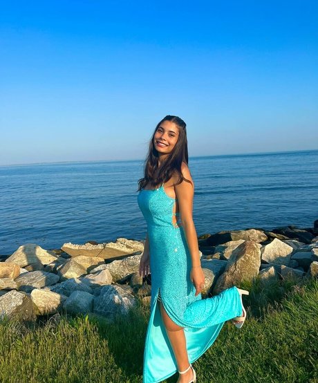 teen topless onlyfans free nude image