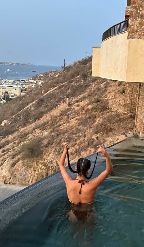 Dixie D Amelio erotic actress archive