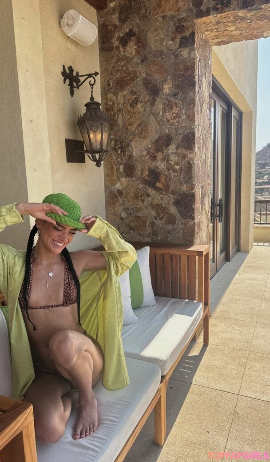 skinny shemale onlyfans art nude gallery