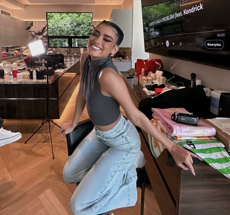 asmr girls onlyfans beautiful pic