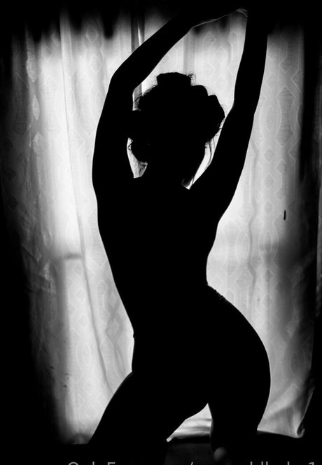 emeraldbaby1 erotic model gallery