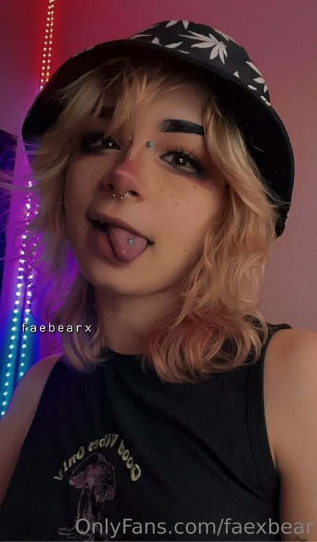 lesbian strapon onlyfans free sexy images