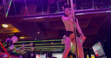 over 50 onlyfans nude gallery