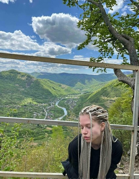 lesbian milf onlyfans porn image