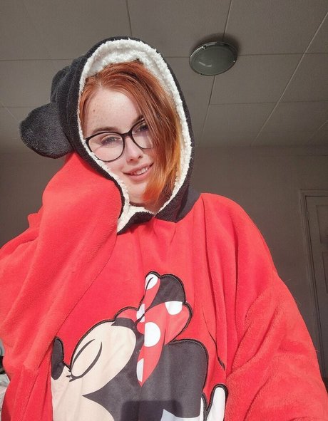 tiny onlyfans sexy galleries