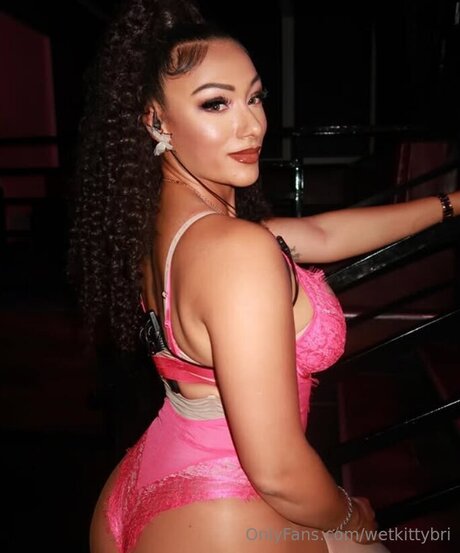 wetkittybri hot pornstar archive