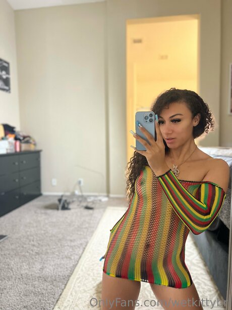 wetkittybri star pretty image