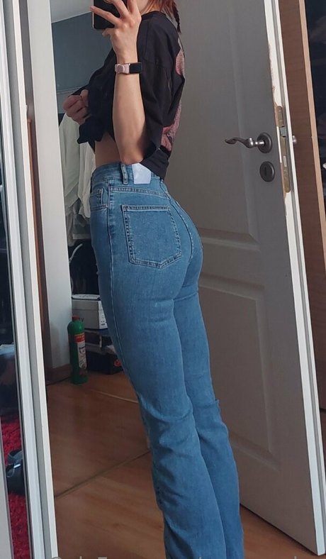 purebomb naked star archive