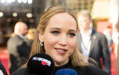 skinny brunette onlyfans xxx pic