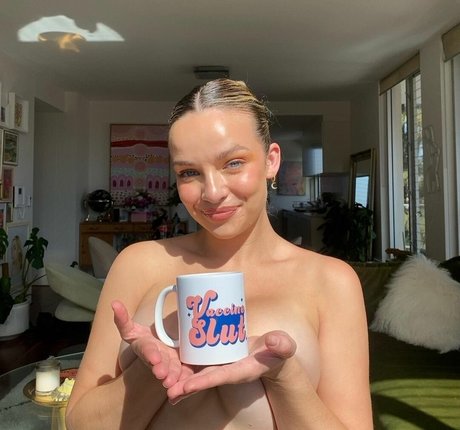 tan onlyfans pretty gallery