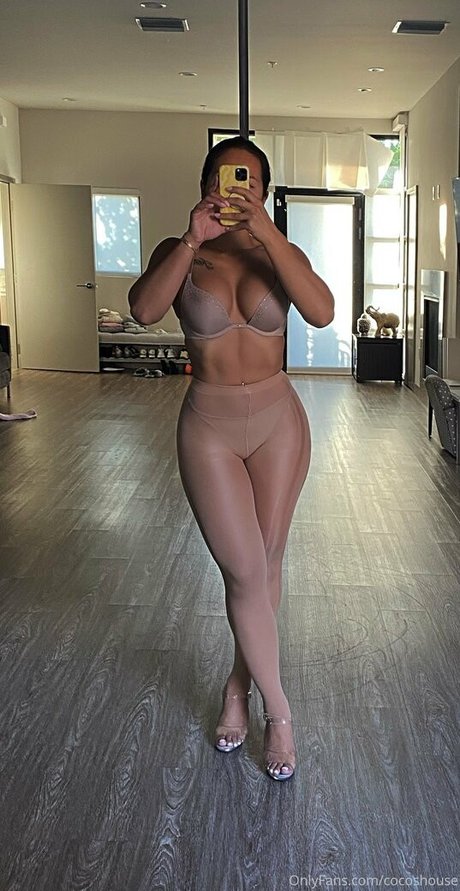 ginavhuynh erotic actress photos