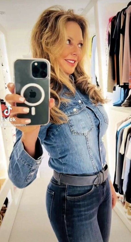 Carol Vorderman top pornstar galleries