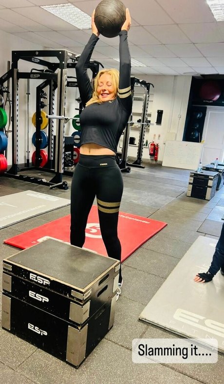 naked milf onlyfans beautiful xxx image